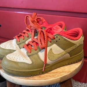 Nike Dunk Low Khaki and Coral Sneakers